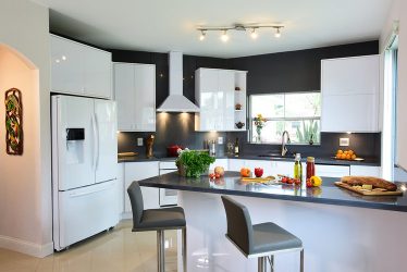 Why Custom Kitchen Cabinets Are Worth the Expense